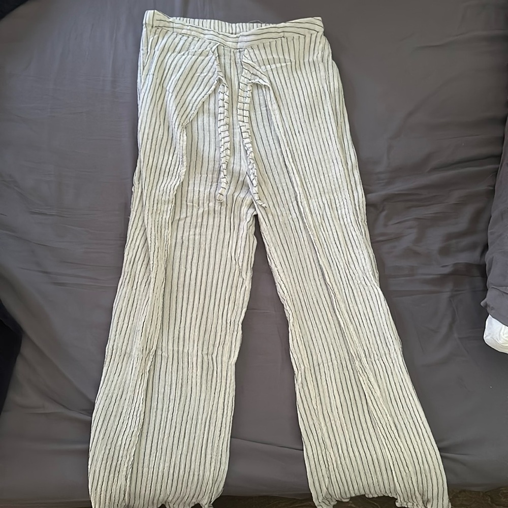 BILLABONG PANTS for swim suit cover up